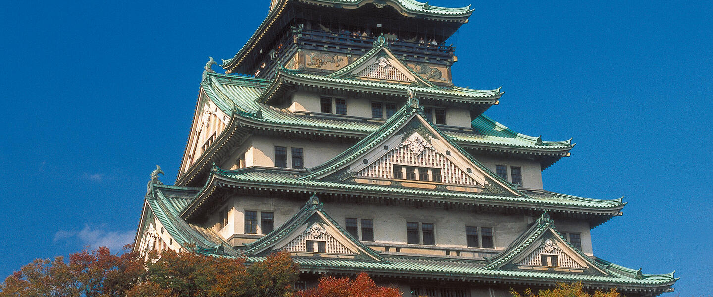 Japans prachtvolle Tempel und himmlische Gärten